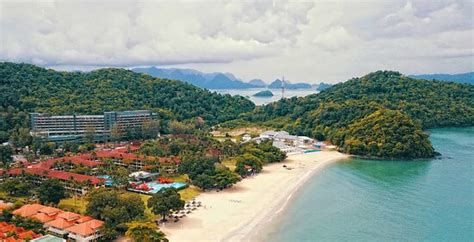 langkawi hotels near beach